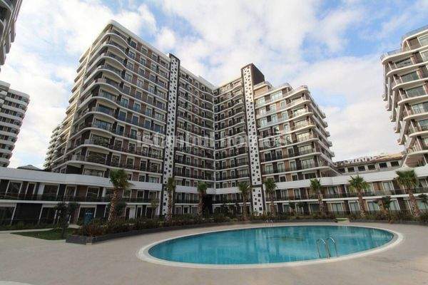 Smart Apartments 2,5 km from Marina in Beylikduzu