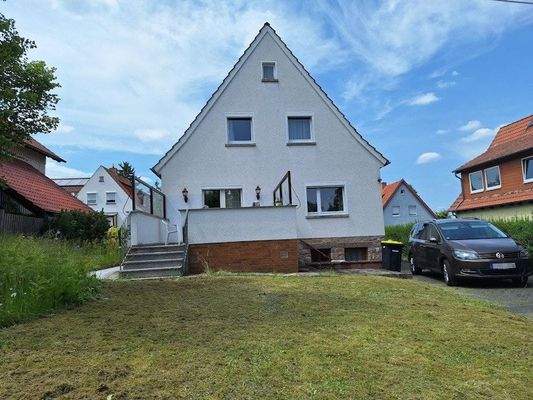 Rückansicht mit Terrasse