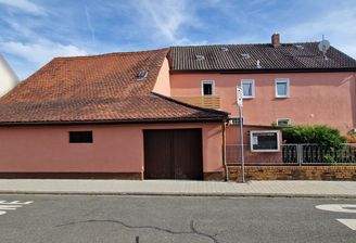 Haus 0 Front.jpg