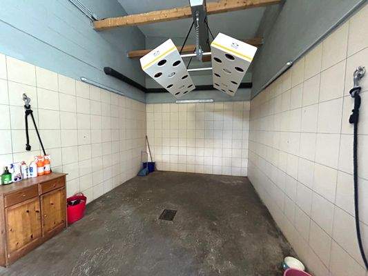 Waschplatz + Solarium