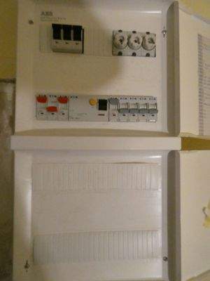 18 Elektroinstallation.JPG