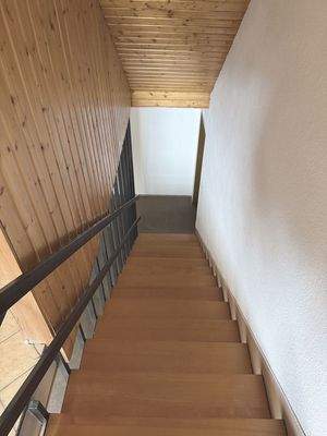 Treppe zum Souterrain
