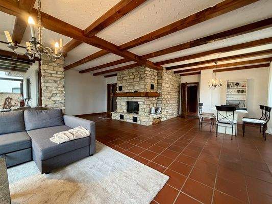 Wohnzimmer Hauptwohnung