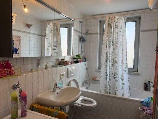 Badezimmer_Tageslicht