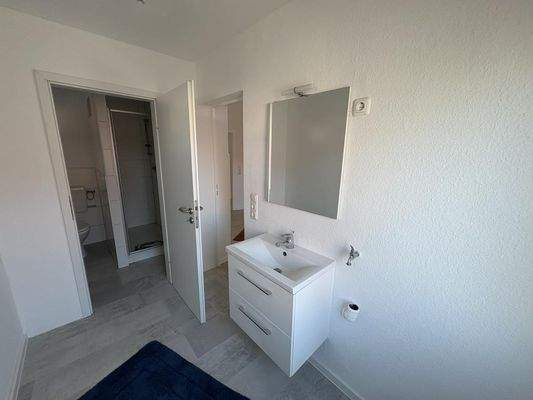 Badezimmer 1. OG
