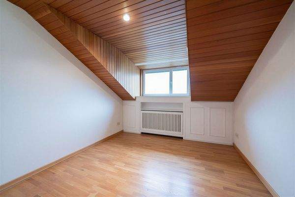 Kinderzimmer 2 - (KI optimiert)