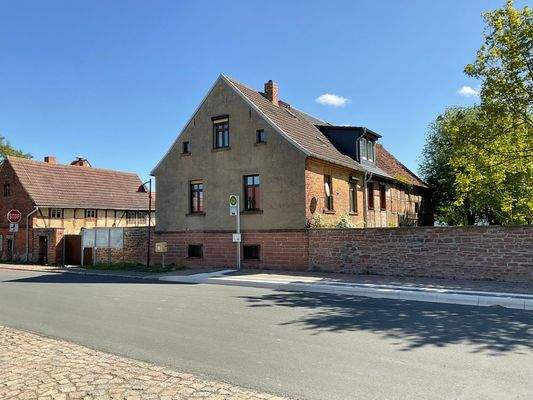 Außenansicht Dreiseitenhof