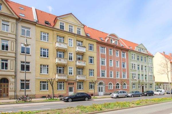 Außenansicht (gelb)