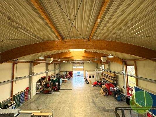 Auch hier eine praktische Galerie als Lagerraum.