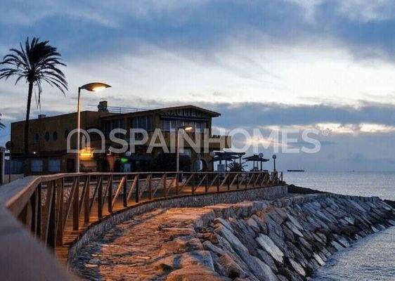 Ready to Move Apartments 300 M from the Sea in Orihuela