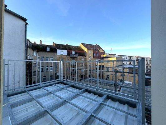 Balkon (Balkonboden wird noch verlegt)