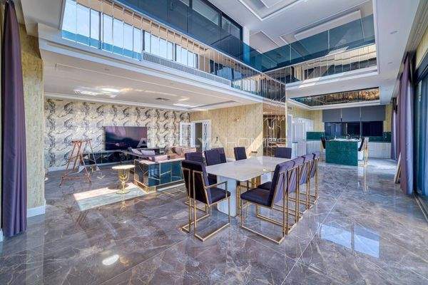 Manor House with Private Pool Near Beach in Kargicak Alanya