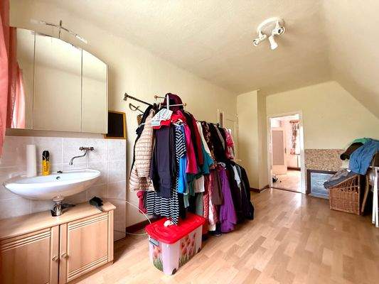 Waschplatz Zimmer 1 DG