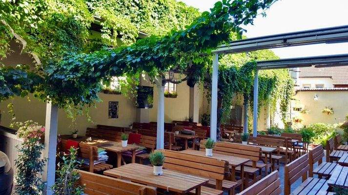 Biergarten Ansicht 3