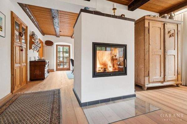 Neuer Kaminofen im Wohnzimmer