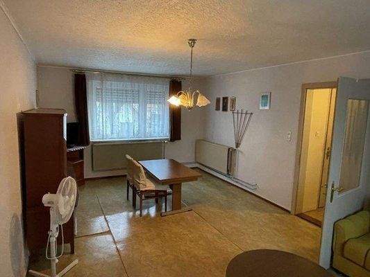 Wohn-/Schlafraum 2 im OG (2)