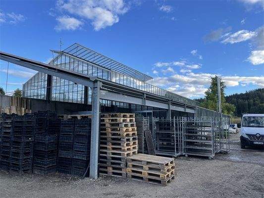 Außenansicht Lager überdacht