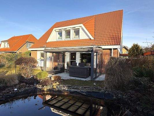 Überdachte Terrasse mit autom. Beschattung