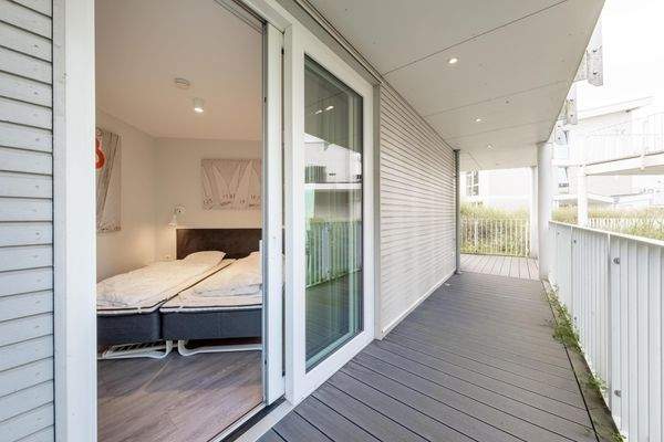 Terrasse mit Blick in das 1.Schlafzimmer