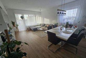 Wohn/Esszimmer