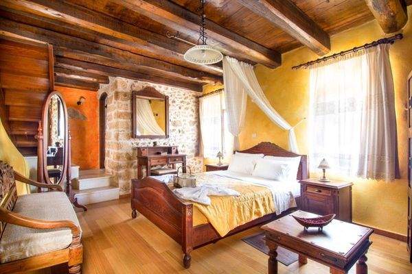 Villa For Sale in Samonas village 12.jpg