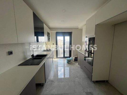 Apartment Close to the Marmaray Train Station in Kadikoy Istanbul