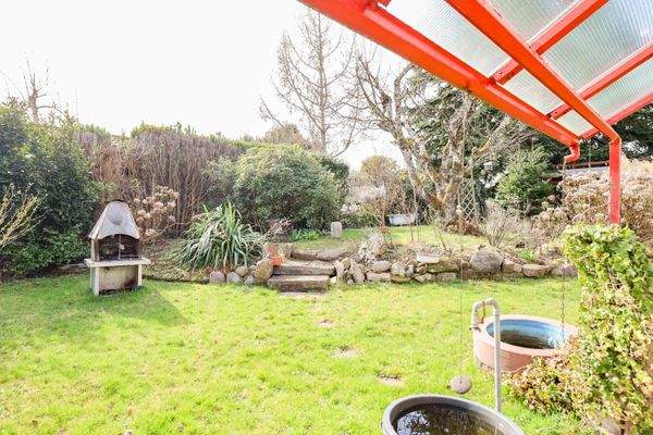 Garten mit Grillstelle Südseite