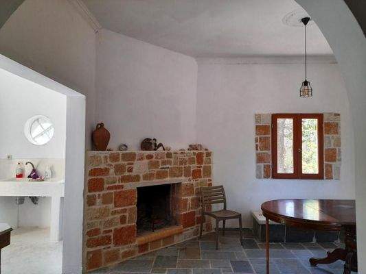 Kreta, Sikia: Drei Häuser auf einem Grundstück mit Meerblick zu verkaufen