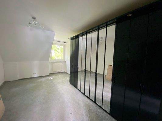 Schlafzimmer Wohnung DG