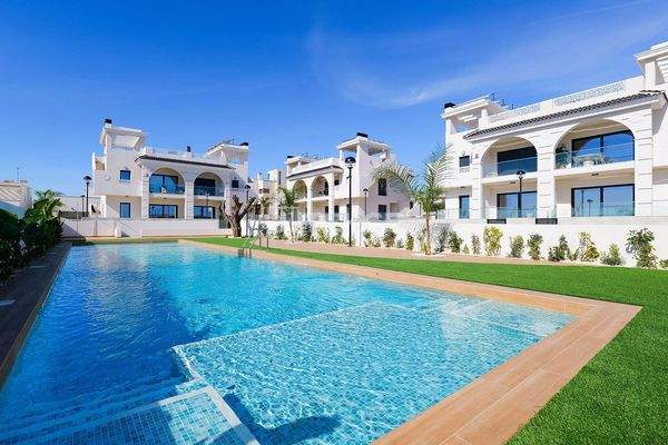 Elegant Mediterranean Apartments in Ciudad Quesada