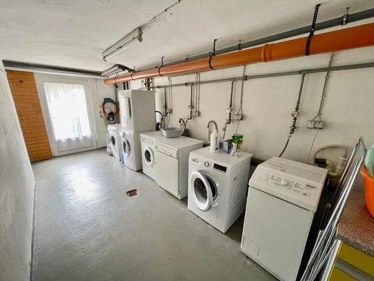 Gemeinschafts-Waschkeller