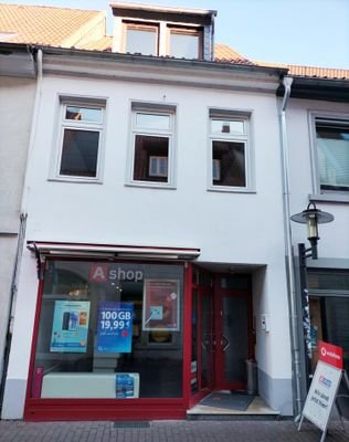 Eingangsbereich für Laden u. Wohnung