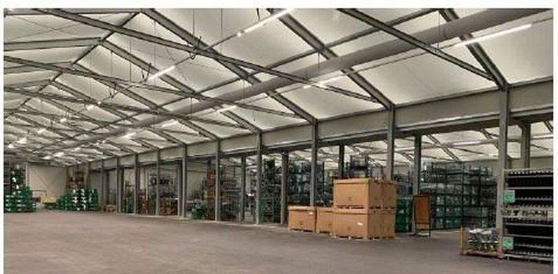 Fotos Beispiel Lagerhalle