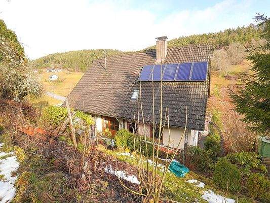 Gebäude Gartenansicht