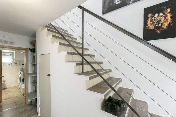 Treppenaufgang || EG ins OG