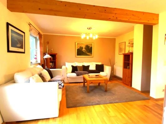 Blick ins Wohnzimmer WE1
