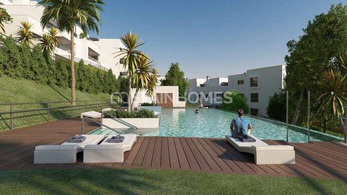 Properties in Complex with Sea Views in Casares Malaga