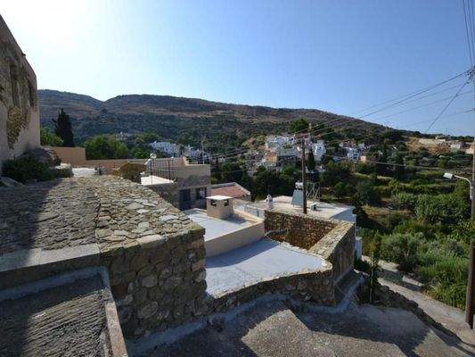 MIT VIDEO: Kreta, Sitia: Meisterhaft renoviertes Haus mit zwei Schlafzimmern in der Landschaft von Sitia