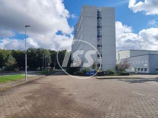 Parkflächen am Gebäude