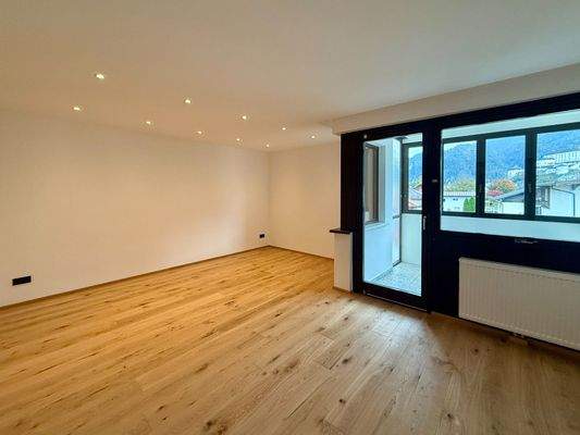 Wohn- u. Essbereich_DieMaklereiImmobilien