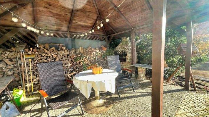 Überdachte Terrasse