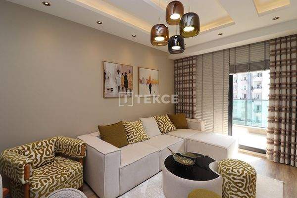 Apartments in a Complex with Swimming Pools in Mersin