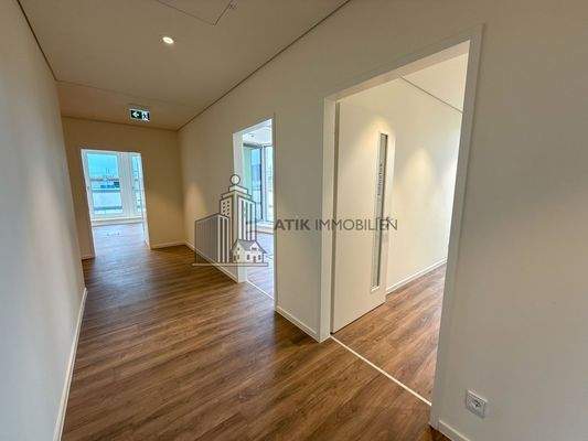 Büro- und Praxisfläche