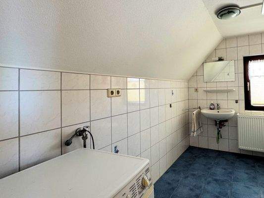 Bad im OG Teilansicht