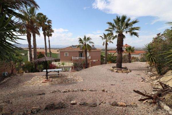 re-sale-detached-villa-algorfa-lomas-de-la-juliana