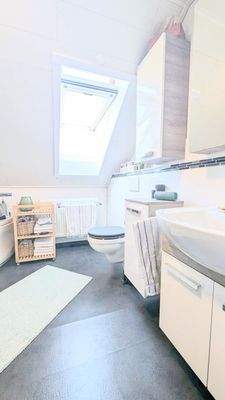 Badezimmer Ansicht 1