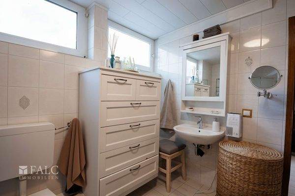 Bad - (KI generiert)