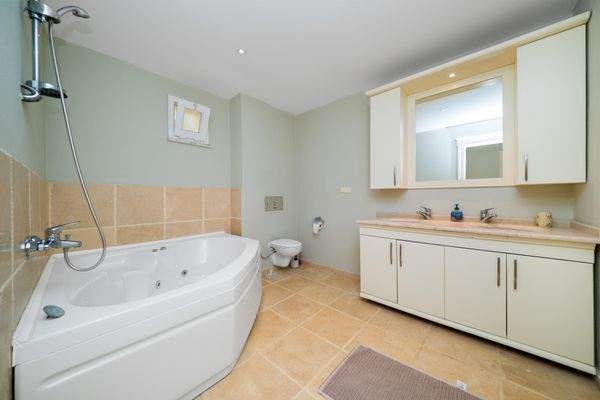 TOROS 3 VILLA 2 (2).jpg