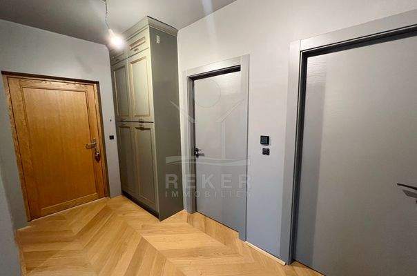 3 stilvoll möblierte Zimmer