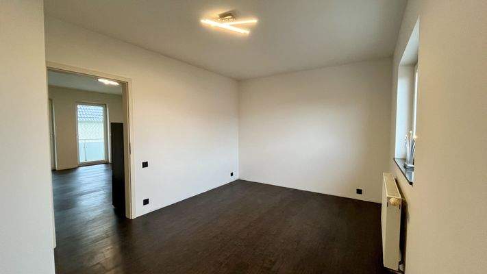 Arbeits-Schlafzimmer im OG 2